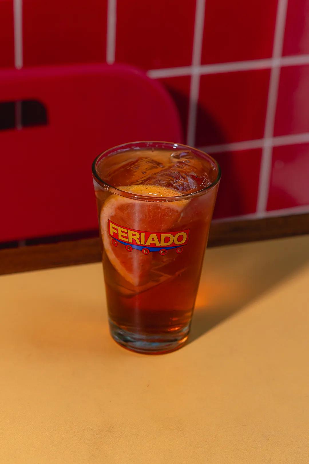 Popular item de Feriado Cantina: FERIADO VERMÚ