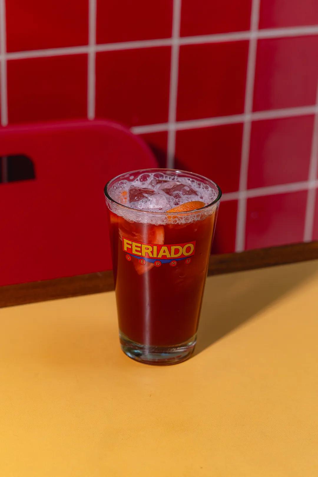 Popular item de Feriado Cantina: FERIADO CON POMELO