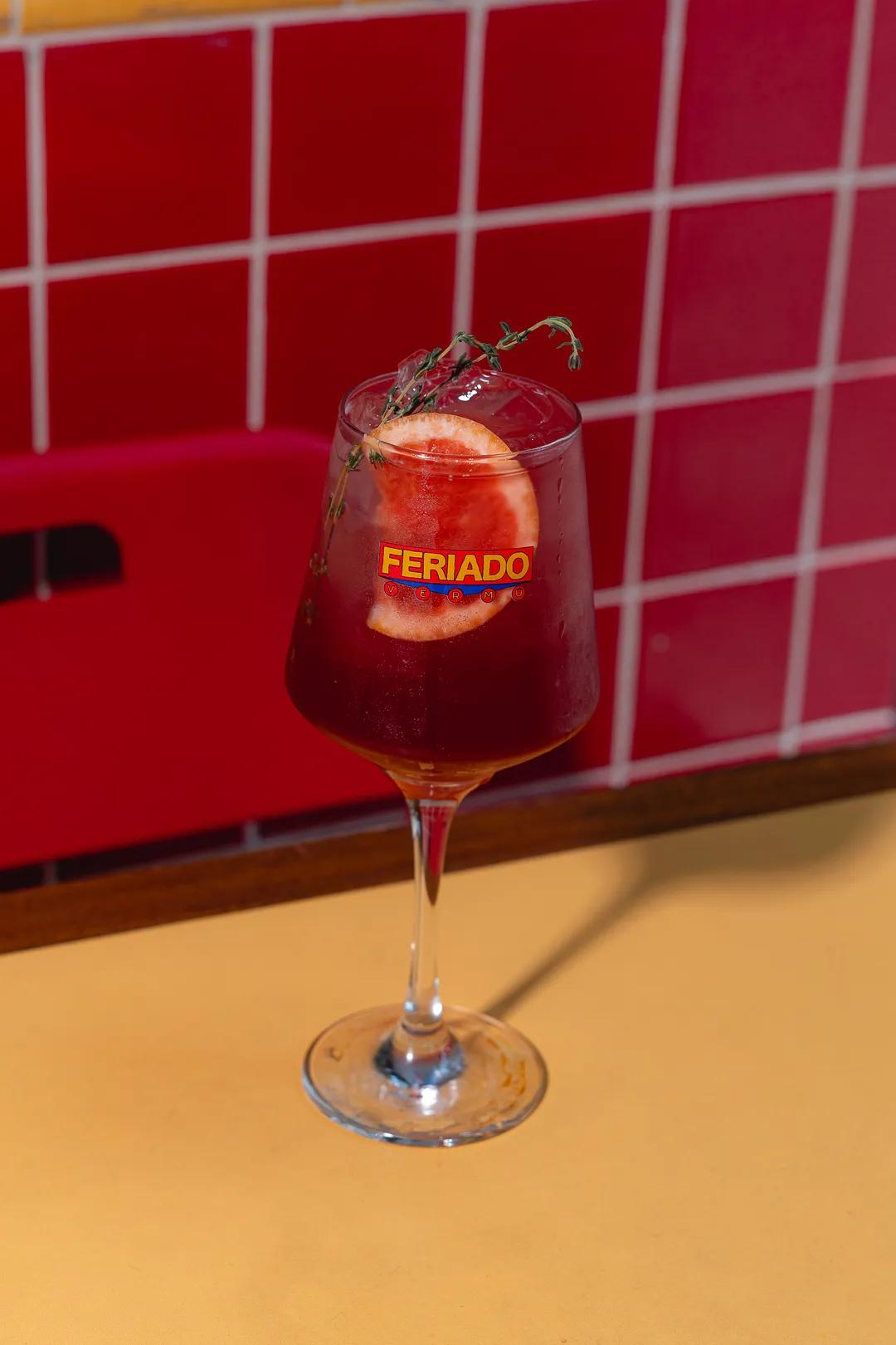Popular item de Feriado Cantina: FERIADO SPRITZ